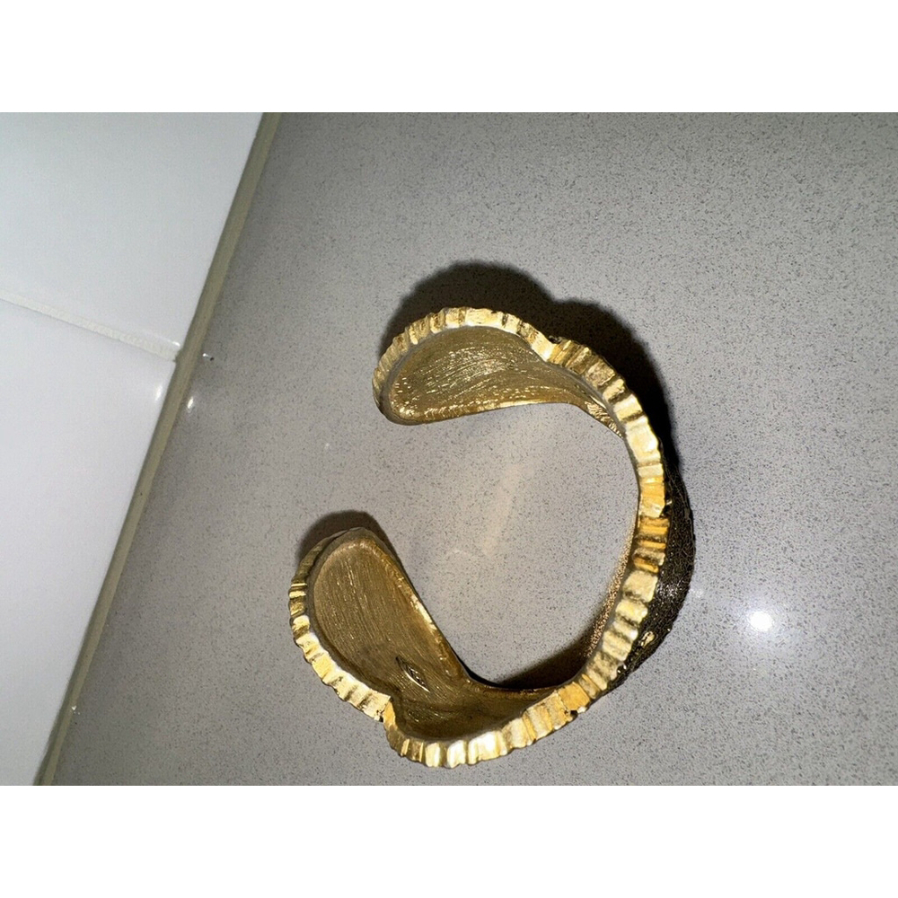 Lia Sophia Leaf Cuff Goldtone Arboretum Bracelet Adjustable Retired Design - Picture 4 of 6